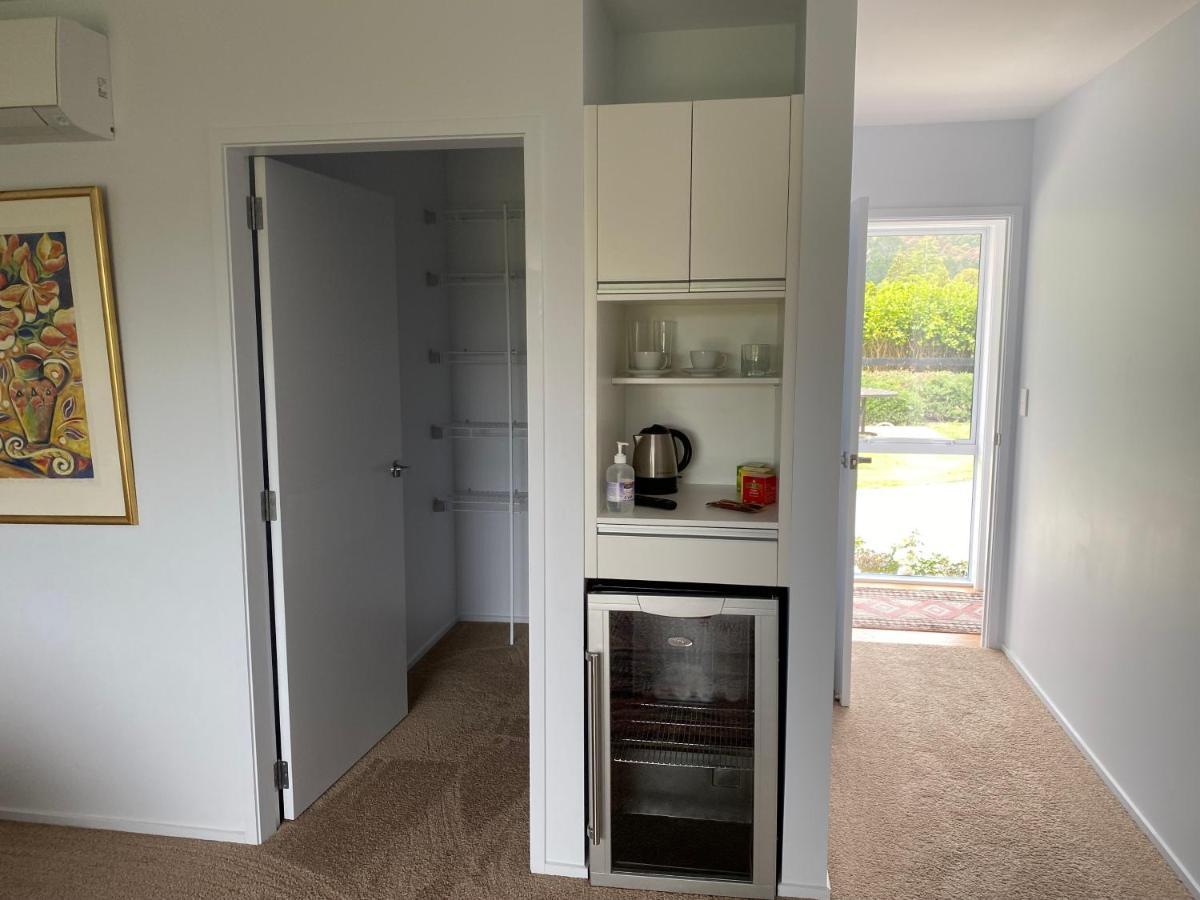 Fitzroy Bnb 39B Whangapoua Road Coromandel Esterno foto